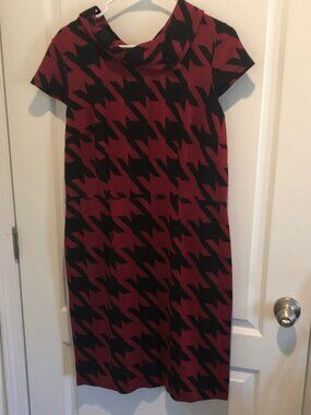 Aa Studio Burgundy and Black Houndstooth Midi Dress